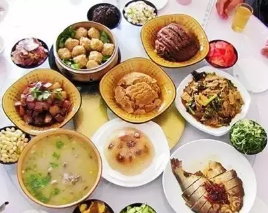 河南电视台《新闻60分》栏目 报道淅川古镇荆紫关美食“八大件”